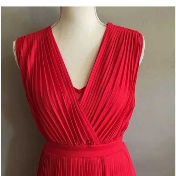 Rare Find Tracy Reese Pleated Red Dress - Picture 5 of 6